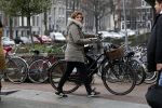 Amsterdam 19 december 2017
Astrid Joosten doet kerst inkopen.