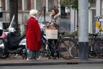Amsterdam 19 december 2017
Astrid Joosten doet kerst inkopen.