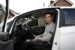Fijnaart 27 december 2017
Christiaan Bauer heeft zijn eerste autorijles . Frans en Mariska zwwaaien hem uit.