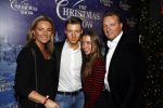 Amsterdam 24 december 2017
RTL kerst show in het ziggo dome. david en Ghitta Bijlsma met kinderen