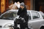 Amsterdam 15 december 2017
Doutzen Kroes winkelend op de beethovenstraat.