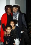 Amsterdam 24 december 2017
RTL kerst show in het ziggo dome. Tjeerd Oosterhuis met Edsilia Rombley en hun dochters