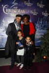 Amsterdam 24 december 2017
RTL kerst show in het ziggo dome. Tjeerd Oosterhuis met Edsilia Rombley en hun dochters