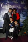 Amsterdam 24 december 2017
RTL kerst show in het ziggo dome. Tjeerd Oosterhuis met Edsilia Rombley en hun dochters