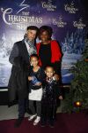 Amsterdam 24 december 2017
RTL kerst show in het ziggo dome. Tjeerd Oosterhuis met Edsilia Rombley en hun dochters