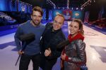 Aalsmeer 20 december 2017
Opnames de curling quiz met Frans Bauer Mark Tuitert Ellen Hoog Brace Sjoerd v Ramshorst Evert ten Napel Levi v Kempen Frank Lammers Sanne en Lieke Wevers. De opnames vinden plaats in de studio in Aalsmeer.