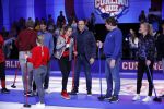 Aalsmeer 20 december 2017
Opnames de curling quiz met Frans Bauer Mark Tuitert Ellen Hoog Brace Sjoerd v Ramshorst Evert ten Napel Levi v Kempen Frank Lammers Sanne en Lieke Wevers. De opnames vinden plaats in de studio in Aalsmeer.