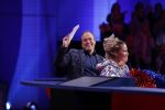 Aalsmeer 20 december 2017
Opnames de curling quiz met Frans Bauer Mark Tuitert Ellen Hoog Brace Sjoerd v Ramshorst Evert ten Napel Levi v Kempen Frank Lammers Sanne en Lieke Wevers. De opnames vinden plaats in de studio in Aalsmeer.