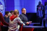 Aalsmeer 20 december 2017
Opnames de curling quiz met Frans Bauer Mark Tuitert Ellen Hoog Brace Sjoerd v Ramshorst Evert ten Napel Levi v Kempen Frank Lammers Sanne en Lieke Wevers. De opnames vinden plaats in de studio in Aalsmeer.