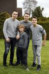 Fijnaart 27 december 2017 
Frans Mariska Christiaan Frans Jan en Lucas Bauer thuis.