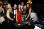 Amsterdam 7 december 2017
Luxury fair in de RAI. Frans Populiers met familie