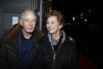 Amsterdam 21 december 2017
Premiere kerstcircus in Carre. Frits Barend met vrouw