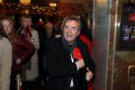Amsterdam 21 december 2017
Premiere kerstcircus in Carre. Henny Vrienten met zoon