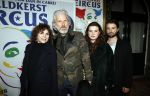 Amsterdam 21 december 2017
Premiere kerstcircus in Carre. Henriette Tol met man en dochter
