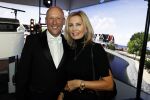 Amsterdam 7 december 2017
Luxury fair in de RAI. Hr Vos met zoons en vrouw ( Europarken)