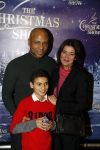 Amsterdam 24 december 2017
RTL kerst show in het ziggo dome. Humberto tan met vrouw en zoon