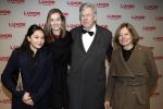 Rotterdam 22 december 2017
100 jaar het oude Luxor in Rotterdam. ivo Opstelten met vrouw en kleinkinderen