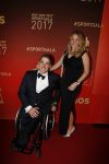 Amsterdam 19 december 2017 
Sportgala in de Rai. Sportman en sportvrouw van het jaar verkiezing. Jetse Plat met partner