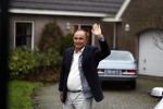 Alkmaar 7 december 2017
Julio Poch komt aan bij zijn huis nadat hij terug gekomen is uit Argentinie