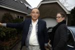 Alkmaar 7 december 2017
Julio Poch komt aan bij zijn huis nadat hij terug gekomen is uit Argentinie