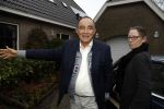 Alkmaar 7 december 2017
Julio Poch komt aan bij zijn huis nadat hij terug gekomen is uit Argentinie