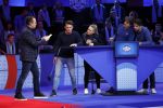 Aalsmeer 20 december 2017
Opnames de curling quiz met Frans Bauer Mark Tuitert Ellen Hoog Brace Sjoerd v Ramshorst Evert ten Napel Levi v Kempen Frank Lammers Sanne en Lieke Wevers. De opnames vinden plaats in de studio in Aalsmeer.