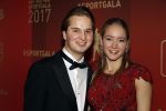 Amsterdam 19 december 2017 
Sportgala in de Rai. Sportman en sportvrouw van het jaar verkiezing. Turnsters Lieke Wevers en zus Sanne kwamen met hun ouders
