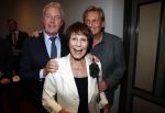 Amsterdam 21 december 2017
Premiere kerstcircus in Carre. Mies Bouwman met Andre v Duin en Hennie Huisman