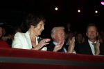 Amsterdam 21 december 2017
Premiere kerstcircus in Carre. Mies Bouwman met andre v Duin