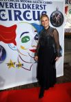 Amsterdam 21 december 2017
Premiere kerstcircus in Carre. Pernille la Lau met kinderen