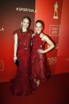 Amsterdam 19 december 2017 
Sportgala in de Rai. Sportman en sportvrouw van het jaar verkiezing. Turnsters Lieke Wevers en zus Sanne kwamen met hun ouders