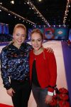 Aalsmeer 20 december 2017
Opnames de curling quiz met Frans Bauer Mark Tuitert Ellen Hoog Brace Sjoerd v Ramshorst Evert ten Napel Levi v Kempen Frank Lammers Sanne en Lieke Wevers. De opnames vinden plaats in de studio in Aalsmeer.