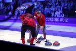 Aalsmeer 20 december 2017
Opnames de curling quiz met Frans Bauer Mark Tuitert Ellen Hoog Brace Sjoerd v Ramshorst Evert ten Napel Levi v Kempen Frank Lammers Sanne en Lieke Wevers. De opnames vinden plaats in de studio in Aalsmeer.