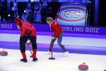 Aalsmeer 20 december 2017
Opnames de curling quiz met Frans Bauer Mark Tuitert Ellen Hoog Brace Sjoerd v Ramshorst Evert ten Napel Levi v Kempen Frank Lammers Sanne en Lieke Wevers. De opnames vinden plaats in de studio in Aalsmeer.