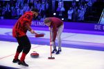 Aalsmeer 20 december 2017
Opnames de curling quiz met Frans Bauer Mark Tuitert Ellen Hoog Brace Sjoerd v Ramshorst Evert ten Napel Levi v Kempen Frank Lammers Sanne en Lieke Wevers. De opnames vinden plaats in de studio in Aalsmeer.