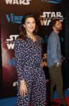 Amsterdam 17 december 2019
Premiere Starwars in het Amsterdam theater. Anna Gimbrere kwam met een goede vriend