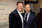Amsterdam 16 december 2019
Premiere April may June in het deLamar theater met oa in de hoofdrollen Linda de Mol Elise Schaap en Tjitske Reidinga. Albert Verlinde kwam met goede kennis Ramon Mesman