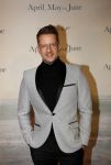 Amsterdam 16 december 2019
Premiere April may June in het deLamar theater met oa in de hoofdrollen Linda de Mol Elise Schaap en Tjitske Reidinga. Alex Klaassen