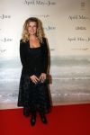 Amsterdam 16 december 2019
Premiere April may June in het deLamar theater met oa in de hoofdrollen Linda de Mol Elise Schaap en Tjitske Reidinga. Annette Barlo