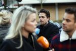 Amsterdam 12 december 2019
Bridget Maasland heeft rechtszaak aangespannen tegen weekblad Prive/ de telegraaf ivm een artikel daarin. Peter R de Vries en zijn zoon Royce zijn aanwezig aangezien Royce de advocaat van Bridget is.
Aran Bade intervieuwt Bridget Maasland