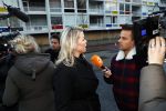 Amsterdam 12 december 2019
Bridget Maasland heeft rechtszaak aangespannen tegen weekblad Prive/ de telegraaf ivm een artikel daarin. Peter R de Vries en zijn zoon Royce zijn aanwezig aangezien Royce de advocaat van Bridget is.
Aran Bade intervieuwt Bridget Maasland