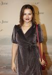 Amsterdam 16 december 2019
Premiere April may June in het deLamar theater met oa in de hoofdrollen Linda de Mol Elise Schaap en Tjitske Reidinga. Barbara Sloesen kwam met een vriendin