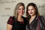 Amsterdam 16 december 2019
Premiere April may June in het deLamar theater met oa in de hoofdrollen Linda de Mol Elise Schaap en Tjitske Reidinga. Barbara Sloesen kwam met een vriendin