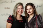 Amsterdam 16 december 2019
Premiere April may June in het deLamar theater met oa in de hoofdrollen Linda de Mol Elise Schaap en Tjitske Reidinga. Barbara Sloesen kwam met een vriendin