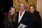 Amsterdam 19 december 2019
Premiere kerstcircus in Carre. Bert Simhoffer met dochters
