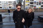 Amsterdam 12 december 2019
Bridget Maasland heeft rechtszaak aangespannen tegen weekblad Prive/ de telegraaf ivm een artikel daarin. Peter R de Vries en zijn zoon Royce zijn aanwezig aangezien Royce de advocaat van Bridget is.
ridget Maasland en Andre Hazes Jr.