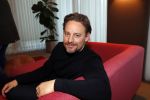 Amsterdam 12 december 2019
Presentatie nieuwe cast GTST Tamara Brinkman, Johnny Kraaijkamp jr. met hond Dolly, Noa Zwan, Cas Jansen, Sophie Bouquet en Tommy van Lent Bertrie Wierenga en Ferri Somogyi