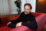 Amsterdam 12 december 2019
Presentatie nieuwe cast GTST Tamara Brinkman, Johnny Kraaijkamp jr. met hond Dolly, Noa Zwan, Cas Jansen, Sophie Bouquet en Tommy van Lent Bertrie Wierenga en Ferri Somogyi