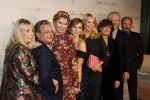 Amsterdam 16 december 2019
Premiere April may June in het deLamar theater met oa in de hoofdrollen Linda de Mol Elise Schaap en Tjitske Reidinga. Cast met oa Patrick Duffy Olga Zuiderwijk Gijs Scvholten v Aschat Will Kopman en Frank Houtappels