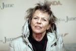 Amsterdam 16 december 2019
Premiere April may June in het deLamar theater met oa in de hoofdrollen Linda de Mol Elise Schaap en Tjitske Reidinga. Connie Palmen